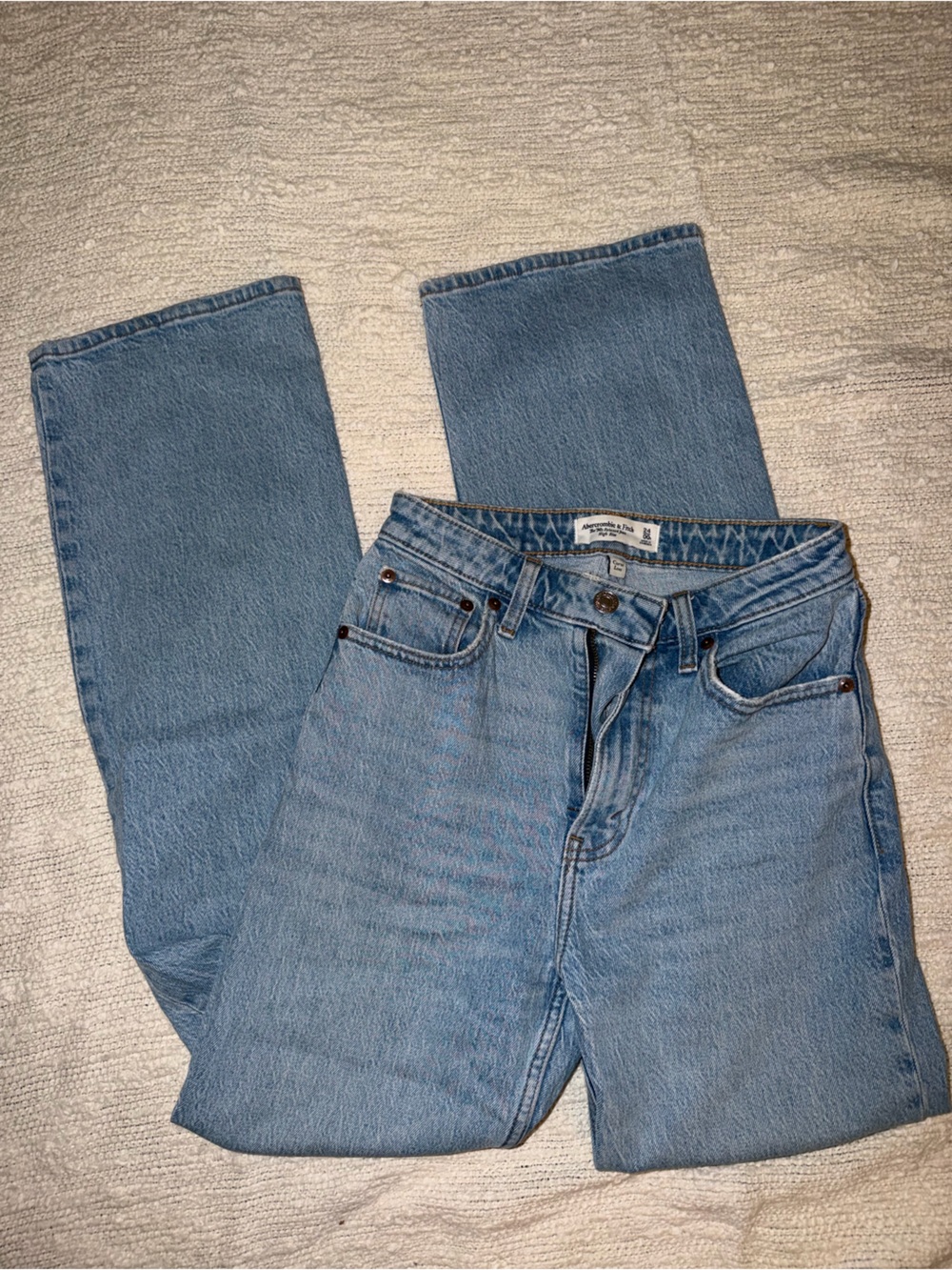 Abercrombie & Fitch Straight Leg Medium Light Wash Jean
